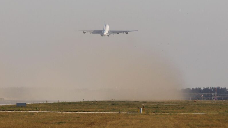 Avion au décollage de Pékin, le 25 septembre 2019 (STR/AFP via Getty Images)