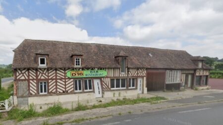 Calvados: ce jeune couple va transformer un ancien restaurant en appartements