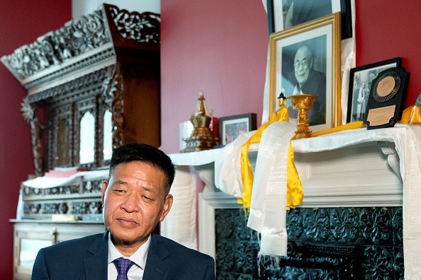 Penpa Tsering, le leader politique du gouvernement tibétain en exil, s'exprime lors d'une interview avec l'AFP à Washington, DC, le 8 février 2023. (Photo : STEFANI REYNOLDS/AFP via Getty Images)