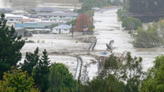 Cyclone en Nouvelle-Zélande : 4 morts, 300 personnes secourues sur les toits