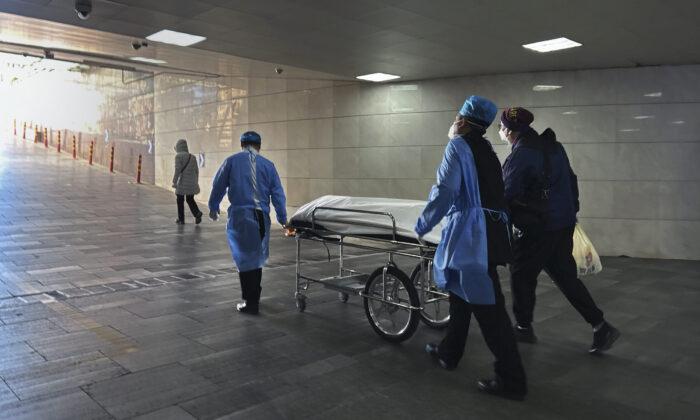 Salle d'urgence d'un hôpital de Pékin, le 2 janvier 2023. (Getty Images) 