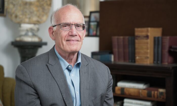 L'historien et classiciste Victor Davis Hanson. York Du/Epoch Times)