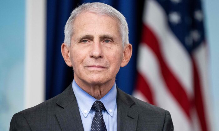 Le Dr Anthony Fauci à Washington, le 9 décembre 2022. (Saul Loeb/AFP via Getty Images)