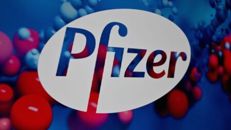 Les États-Unis estiment que le vaccin VRS de Pfizer présente un «risque potentiellement important» d’entraîner un trouble neurologique rare