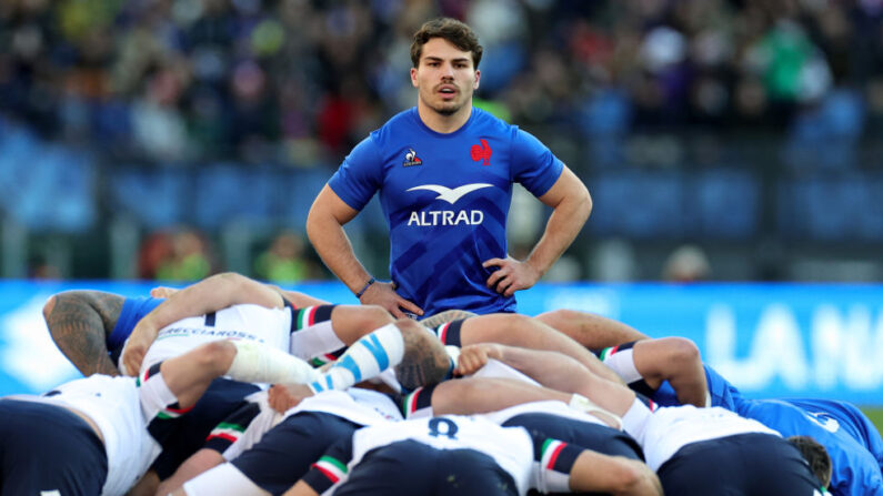 Le demi de mêlée et capitaine du XV de France Antoine Dupont a été élu meilleur joueur du Tournoi des six nations 2023. (Photo by David Rogers/Getty Images)