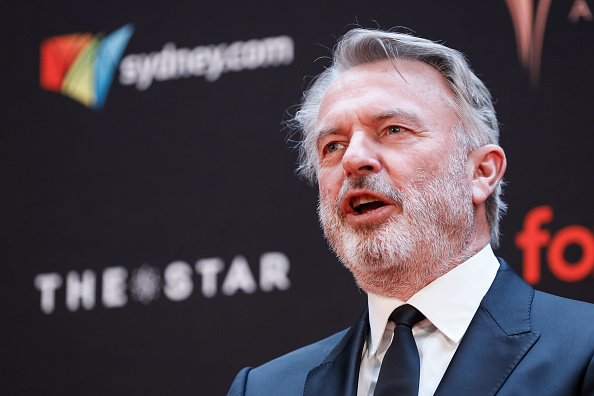 "Mais ces moments sombres font ressortir la lumière", a confié l'acteur Sam Neill. (Hanna Lassen/Getty Images for The Star)