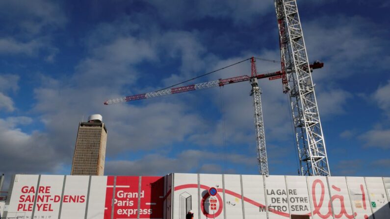 Un nouvel ouvrier tué hier matin sur le chantier du Grand Paris Express en Seine-Saint-Denis. (Photo par LUDOVIC MARIN/AFP via Getty Images) 