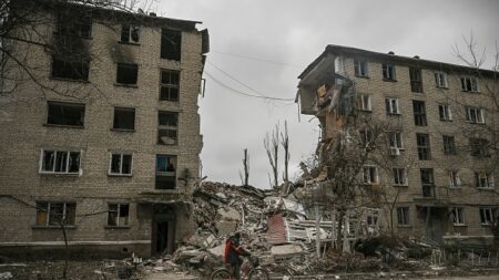 Ukraine: Avdiïvka, l’autre «forteresse» que les Russes tentent d’encercler