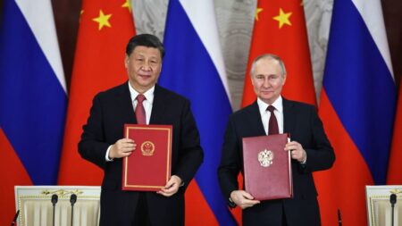 Vladimir Poutine et Xi Jinping donnent le feu vert à un gigantesque gazoduc