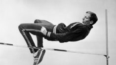 Athlétisme: Décès de Dick Fosbury, l’athlète qui a révolutionné le saut en hauteur avec le « flop »