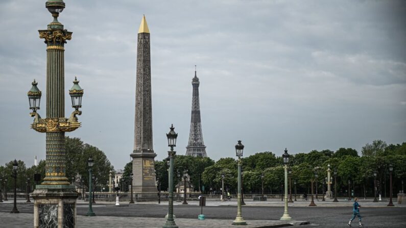 Une fan zone baptisée "Village Rugby", sera installée place de la Concorde, autour de son célèbre obélisque, pendant la Coupe du monde de rugby (8 septembre-28 octobre). (Photo by PHILIPPE LOPEZ/AFP via Getty Images)