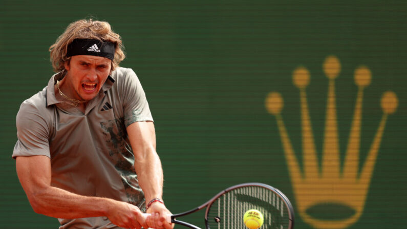 Alexander Zverev, 16e mondial, s'est qualifié mercredi pour les 1/8 de finale en battant l'Espagnol Roberto Bautista. (Photo by Clive Brunskill/Getty Images)