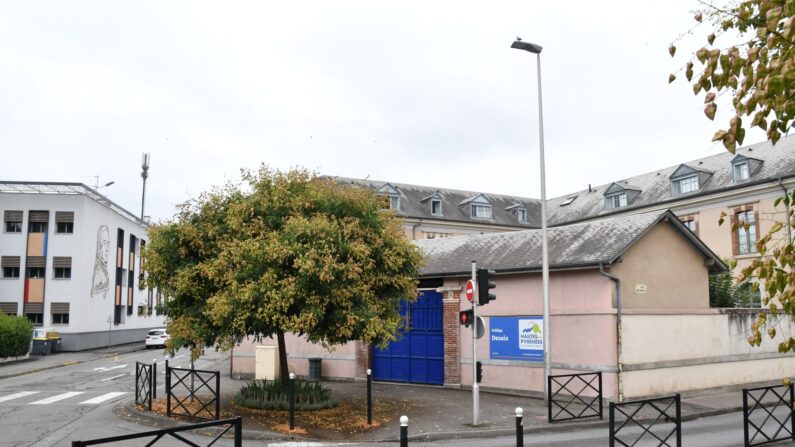 Deux enseignants dans un collège de Tarbes ont été abattus dans le village de Pouyastruc le 5 juillet 2022. (BASTIEN ARBERET/AFP via Getty Images)