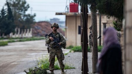 Syrie: l’armée américaine affirme avoir ciblé un chef de l’EI