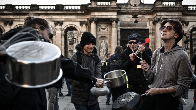 (PHILIPPE LOPEZ/AFP via Getty Images)