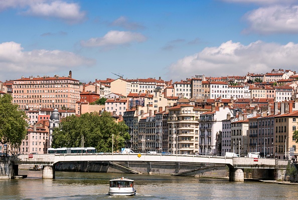 La Croix-Rousse, un vieux quartier de Lyon.  (PHILIPPE MERLE/AFP via Getty Images)