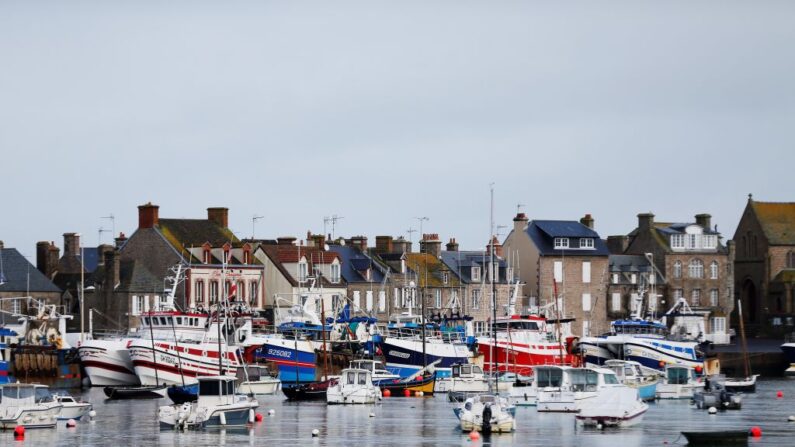 Le corps repêché lundi 17 avril au large de Barfleur aurait été identifié. (Photo CHARLY TRIBALLEAU/AFP via Getty Images)