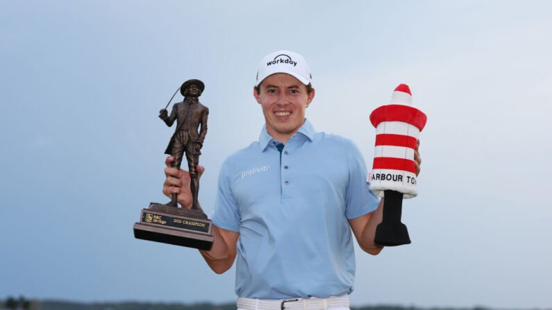 Le champion en titre de l'US Open, l'Anglais Matthew Fitzpatrick, a remporté le RBC Heritage, tournoi comptant pour le championnat nord-américain de golf PGA. (Photo by Andrew Redington/Getty Images)