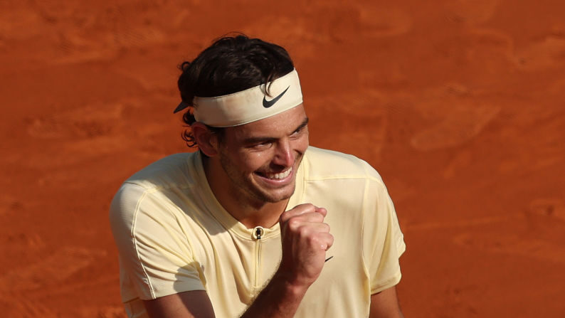 Taylor Fritz, 10e mondial, a fait craquer Stan Wawrinka (90e) mercredi au deuxième tour du Masters 1000 de Monte-Carlo pour s'imposer 7-6 (12/10), 6-2. (Photo by Clive Brunskill/Getty Images)