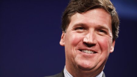 ANALYSE : Les 5 points sur lesquels Tucker Carlson a heurté la gauche comme la droite