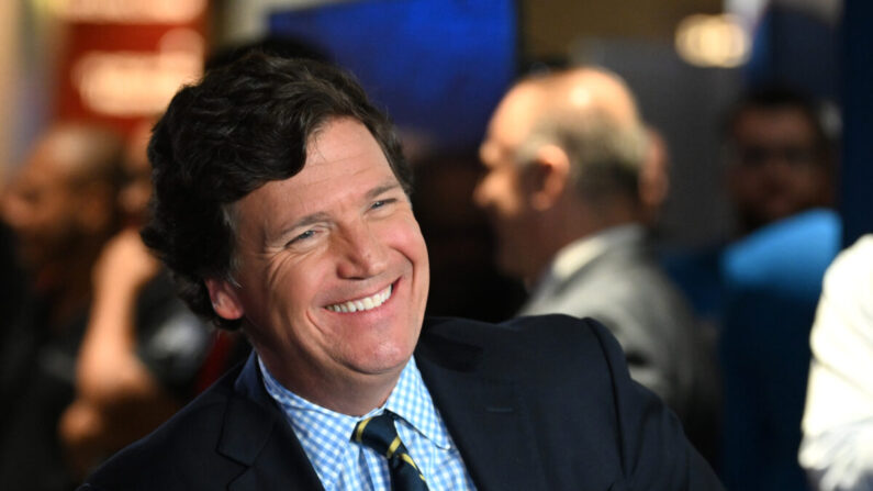 Tucker Carlson lors de la remise des FOX Nation Patriot Awards 2022 au Hard Rock Live at Seminole Hard Rock Hotel & Casino Hollywood à Hollywood, Floride, le 17 novembre 2022. (Jason Koerner/Getty Images)