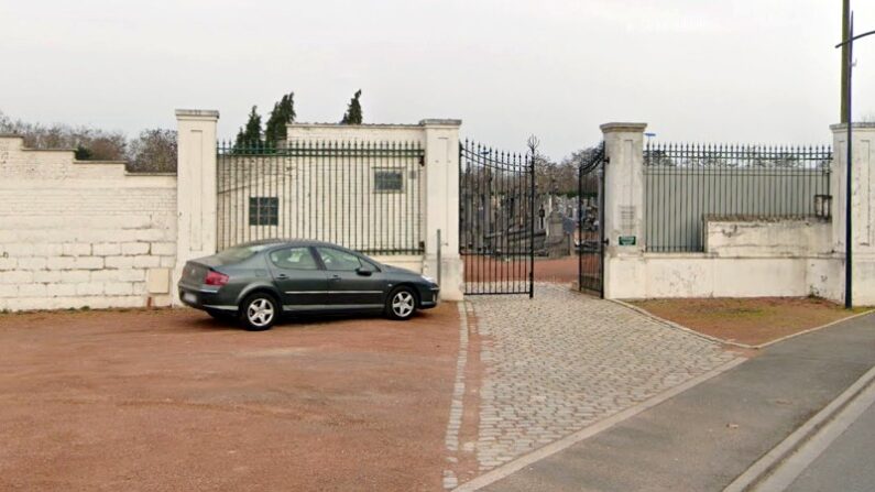 Cimetière de Lesquin - Google maps