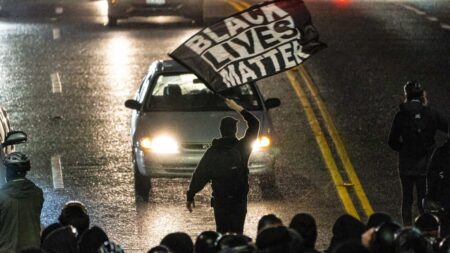 Les dons à Black Lives Matter chutent de 88% à la suite de scandales