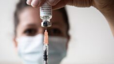 Covid-19: l’obligation vaccinale des soignants abrogée par l’Assemblée