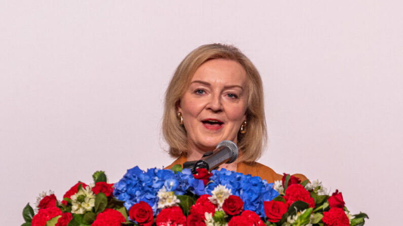 L'ancienne Première ministre britannique Liz Truss est arrivé à Taïwan le 16 mai pour un voyage de cinq jours, au cours duquel elle rencontrera des hauts fonctionnaires taïwanais. (Photo Annabelle Chih/Getty Images)