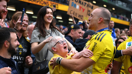 Champions Cup: des milliers de personnes en liesse à la Rochelle