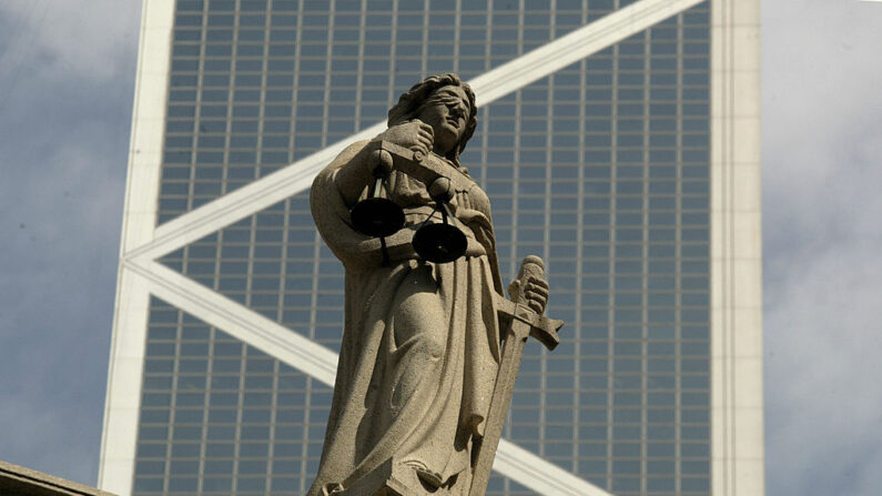 « La Cour reconnaît à la justice française cette 'compétence universelle' dans deux affaires qui concernent la Syrie. » (Photo PETER PARKS/AFP via Getty Images)