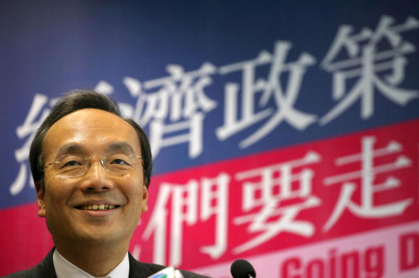 Le président et co-fondateur du Parti civique Alan Leong. (SAMANTHA SIN/AFP via Getty Images)