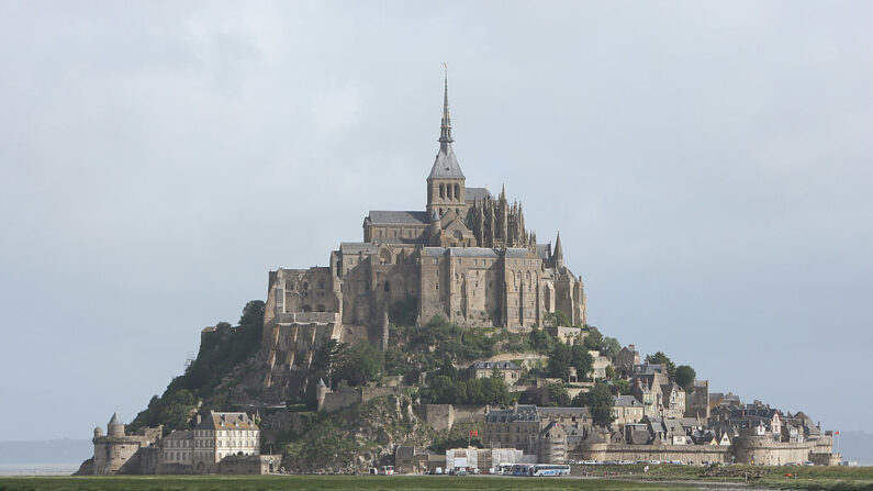 L’incroyable abbaye du Mont Saint-Michel fête son premier millénaire. (Photo Sean Gallup/Getty Images)