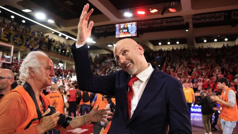 Sasa Obradovic coach de la Roca Team de Monaco. (Photo by VALERY HACHE/AFP via Getty Images)