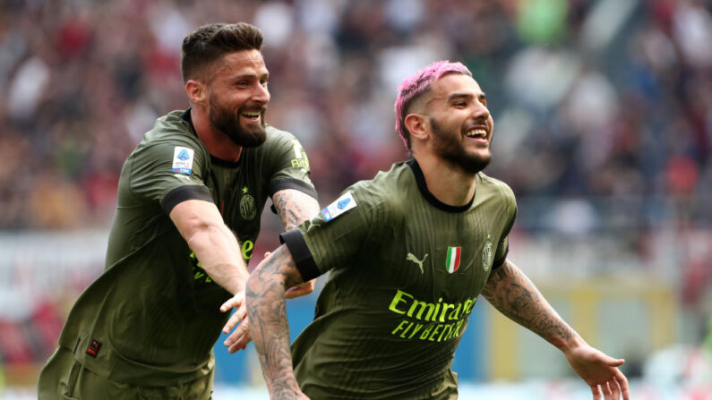 Theo Hernandez, au terme d'une chevauchée fantastique, permet aux Rossoneri de reprendre provisoirement pied dans le Top 4. (Photo by Marco Luzzani/Getty Images)