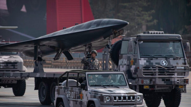 Drone militaire lors d'un défilé célébrant le 70e anniversaire de la fondation du régime communiste chinois sur la place Tiananmen à Pékin, le 1er octobre 2019. (Kevin Frayer/Getty Images)