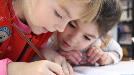 Harcèlement scolaire: des signaux d’alerte peuvent permettre de le détecter