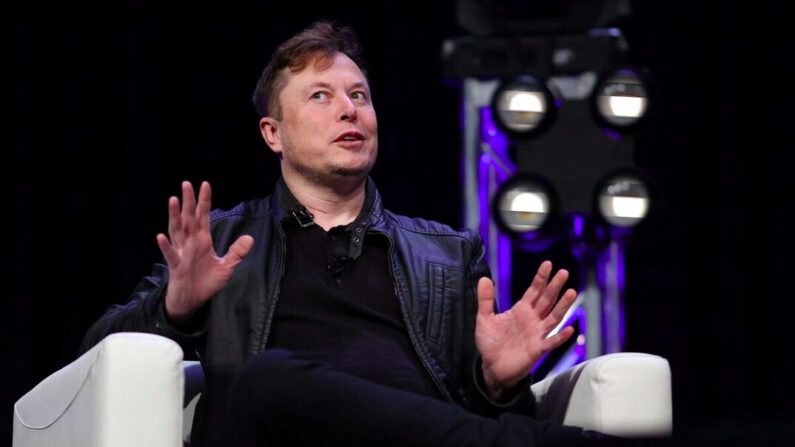 Elon Musk, fondateur et ingénieur en chef de SpaceX, s'exprime lors de la conférence et de l'exposition 2020 Satellite à Washington, le 9 mars 2020. (Win McNamee/Getty Images)