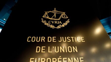 La justice de l’UE confirme les sanctions imposées à un oligarque bélarusse