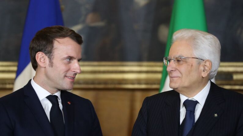 Le président français Emmanuel Macron et le président italien Sergio Mattarella. Photo de 2020. (Photo LUDOVIC MARIN/AFP via Getty Images)