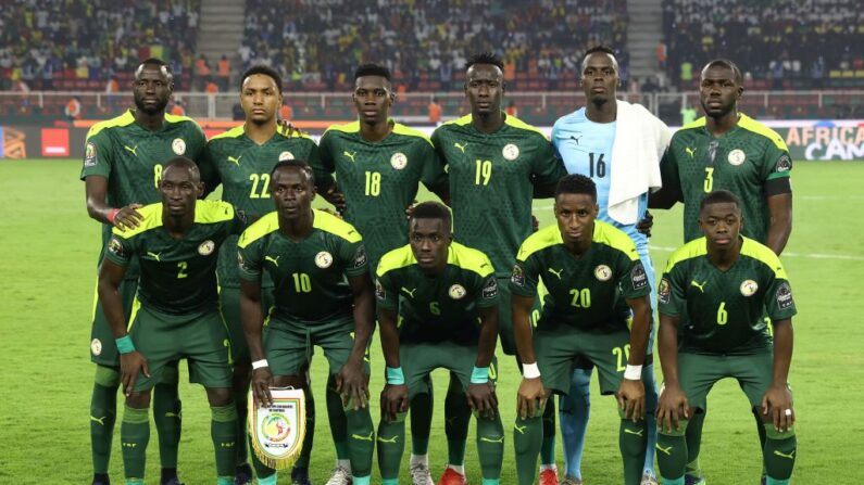 Sadio Mané, Abdou Diallo et d'autre stras du ballon rond du Sénégal appellent au calme et à la paix. (Photo KENZO TRIBOUILLARD/AFP via Getty Images)