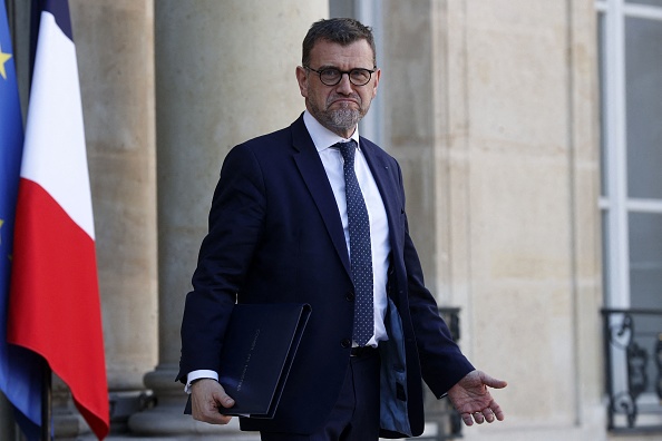 Olivier Klein, ministre délégué chargé de la Ville et du Logement, a récemment présenté avec Elisabeth Borne les mesures retenues par le gouvernement à la suite de la consultation du Conseil national de la refondation sur le logement. (GEOFFROY VAN DER HASSELT/AFP via Getty Images)