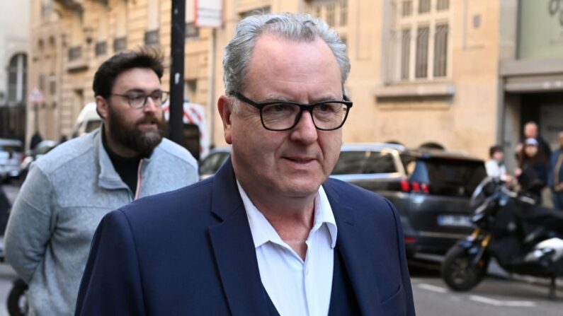 L'ancien président de l'Assemblée nationale, Richard Ferrand, arrive pour participer au comité exécutif de Renaissance, le parti libéral français au pouvoir, à Paris, le 3 avril 2023. (ALAIN JOCARD/AFP via Getty Images)