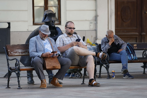 (LUDOVIC MARIN/AFP via Getty Images)