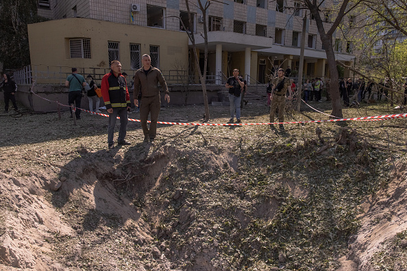 Une attaque de missiles russes, le 1er juin 2023 à Kiev, en Ukraine. (Roman Pilipey/Getty Images)