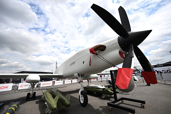 320.000 visiteurs viendront découvrir les nouveauté de la 54ème édition du Salon du Bourget. (EMMANUEL DUNAND/AFP via Getty Images)