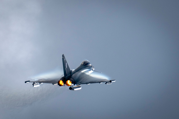 Un avion de combat Eurofighter Typhoon de la Royal Air Force britannique. (Christopher Furlong/Getty Images)