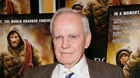 Le grand écrivain américain Cormac McCarthy est mort à l’âge de 89 ans