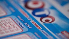 «J’en suis restée abasourdie»: elle tente sa chance au Loto en se trompant de jour et remporte 5 millions d’euros