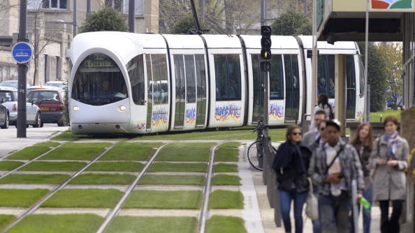 Tramway de Lyon (Photo par PHILIPPE DESMAZES/AFP via Getty Images)